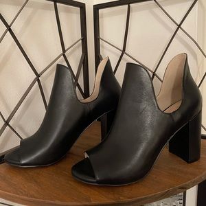 Cole Haan - block heel